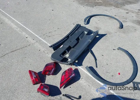 2021 Volkswagen Tiguan 2.0T Se/2.0T Se R-Line Black/2.0T Sel from USA, damaged, VIN 3VV2B7AX9MM150782